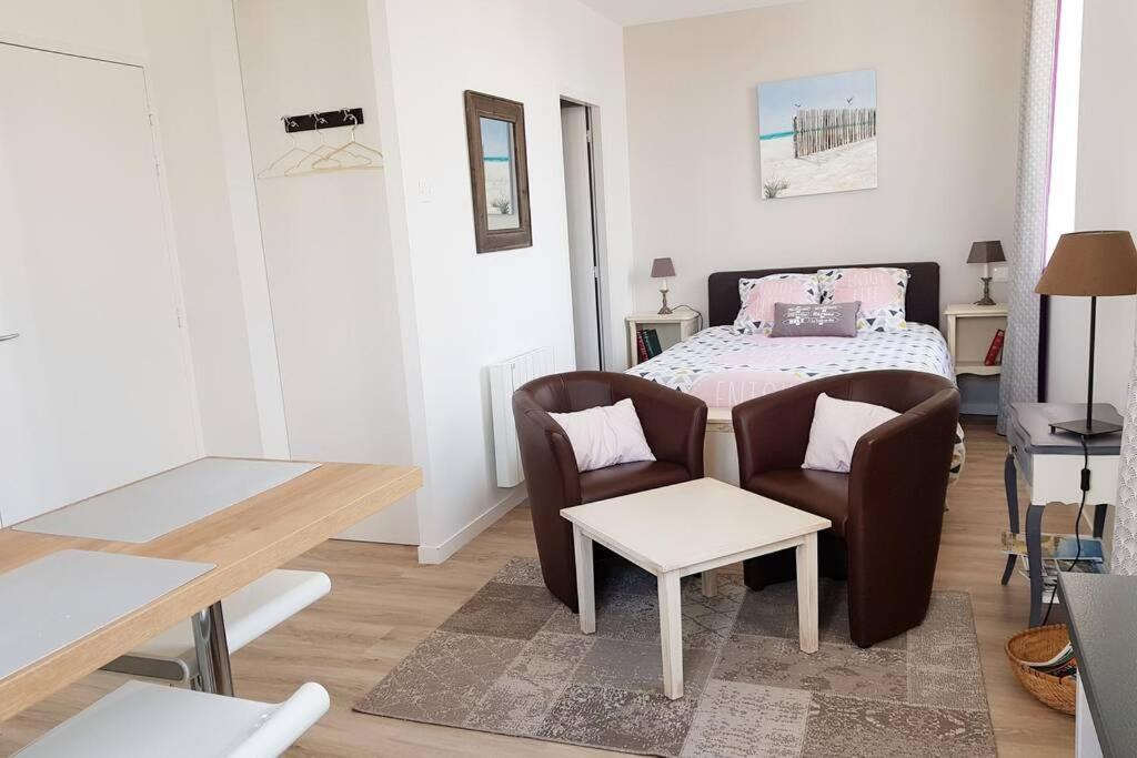Studio Cosy Les Roses Tremieres 3 Etoiles Centre Plouharnel Proche Mer Eksteriør billede